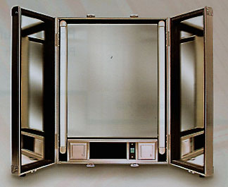 Makeup Cases (Kits, Bags, Sets)